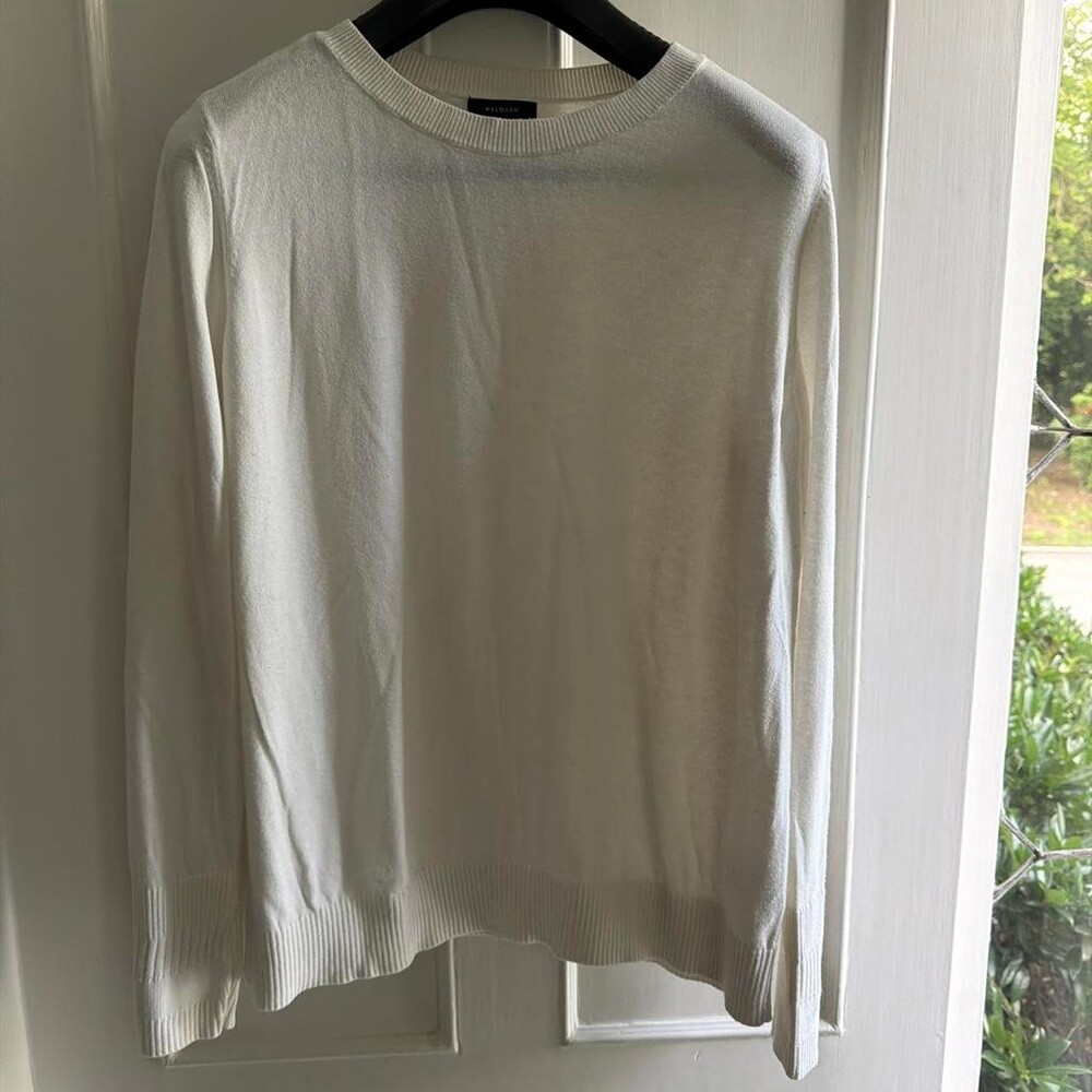White ladies jumper #knitwear